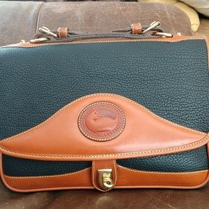 Dooney & Bourke